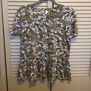 Floral top